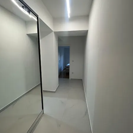 Apartment Apartment